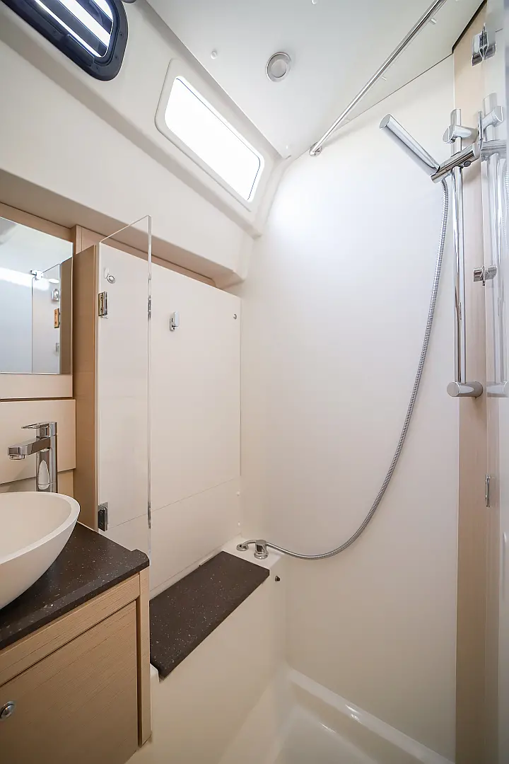 Jeanneau 54 - 4cab - 