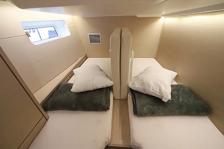 Jeanneau 54 - 4cab - 