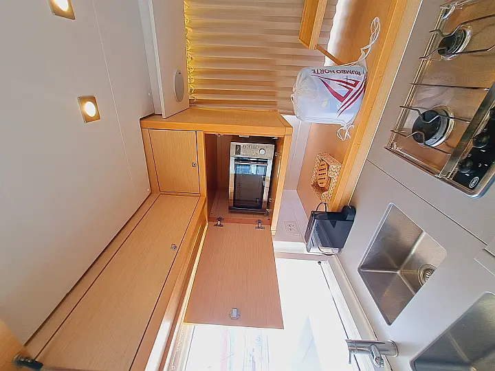 LAGOON 450 - 