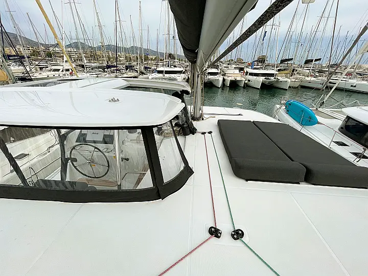 Lagoon 42 - 