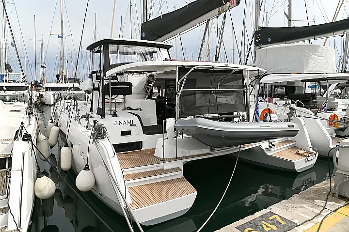 Lagoon 42 - 