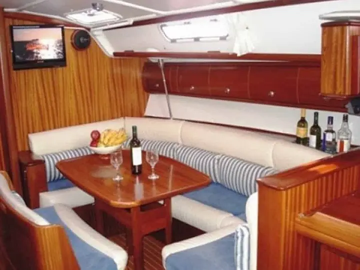 Bavaria 38 - Noelle  - External image