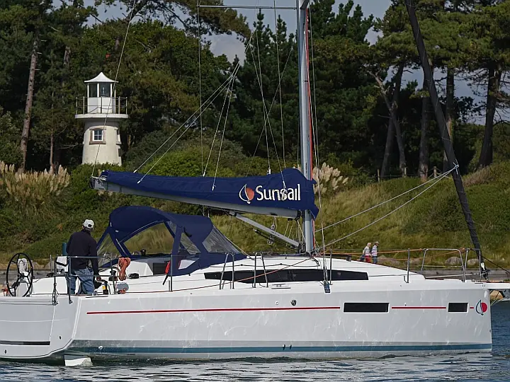 Sunsail 38.0 -   - External image