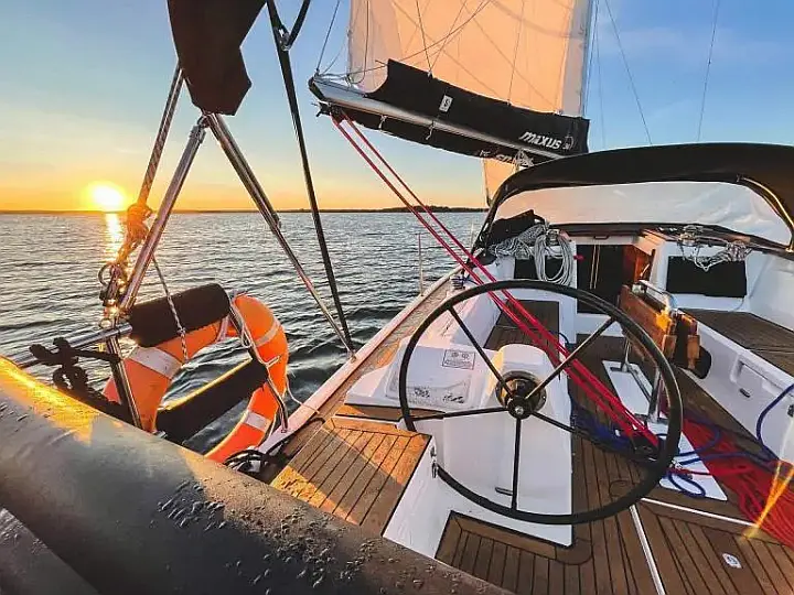 Maxus 34 - 