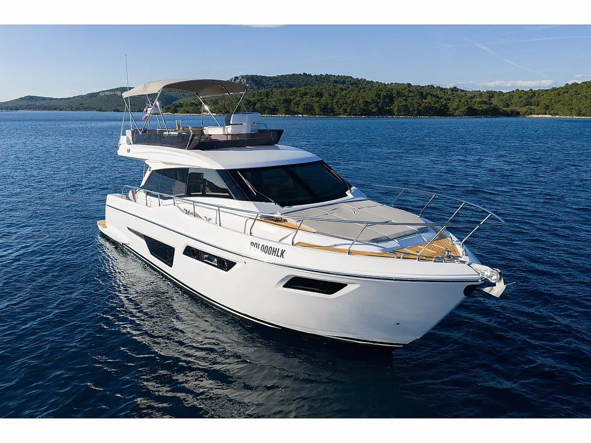 Ferretti 500 Fly