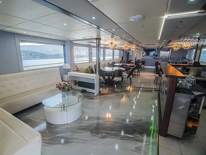 Luxury Motor Yacht  - Diamond  - External image