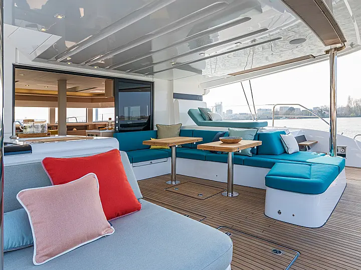 Lagoon 55 5cab - DREAM  - External image