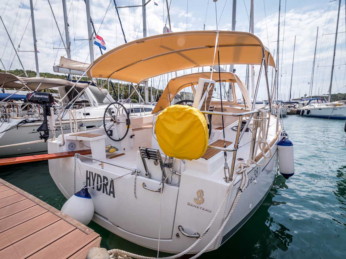 Oceanis 38.1