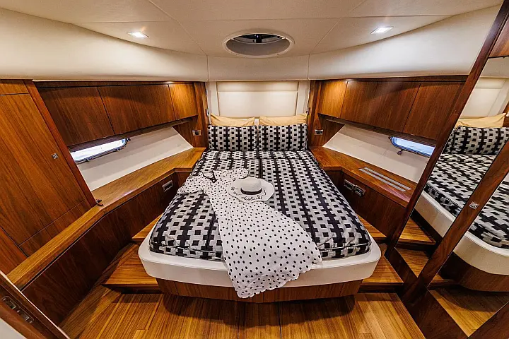 Sunseeker Manhattan 63 - 