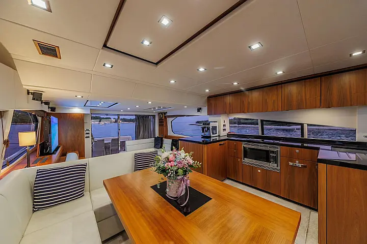 Sunseeker Manhattan 63 - 