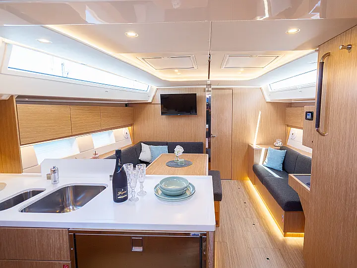 Bavaria C45 Style - Aria  - External image