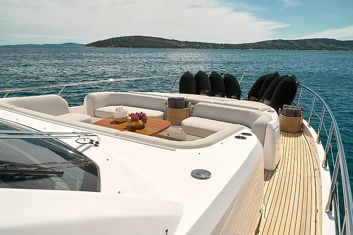 Azimut 78 Fly - 