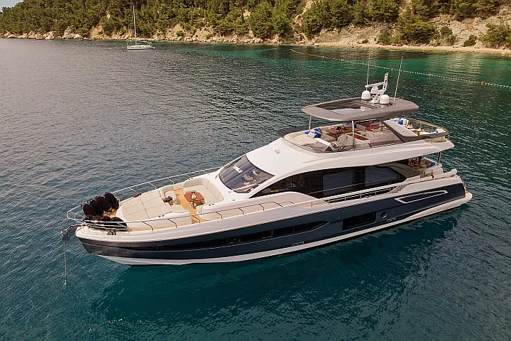 Azimut 78 Fly - 