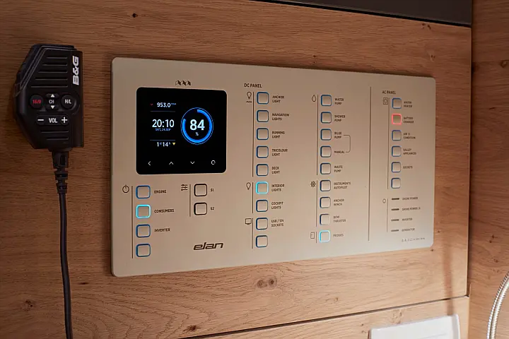 Elan Impression 43 - 