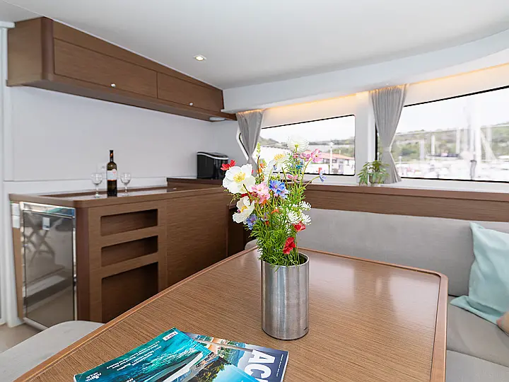 Lagoon 42 - 