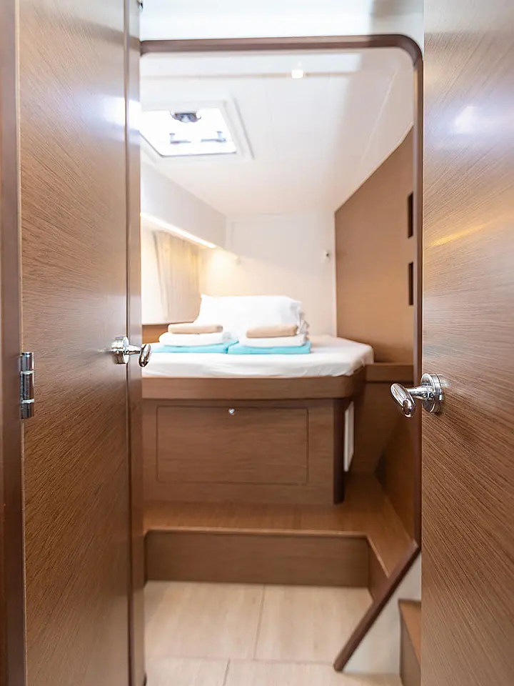 Lagoon 42 - 