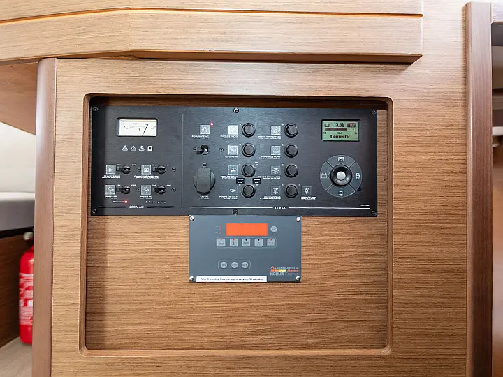 Lagoon 42 - 
