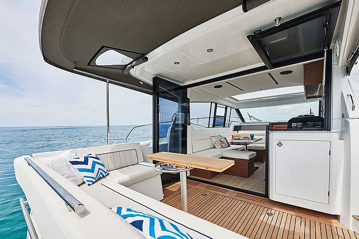 Jeanneau NC 37 - 