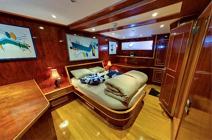 Custom Built  444 - 