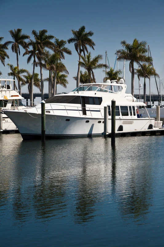Motor yachts